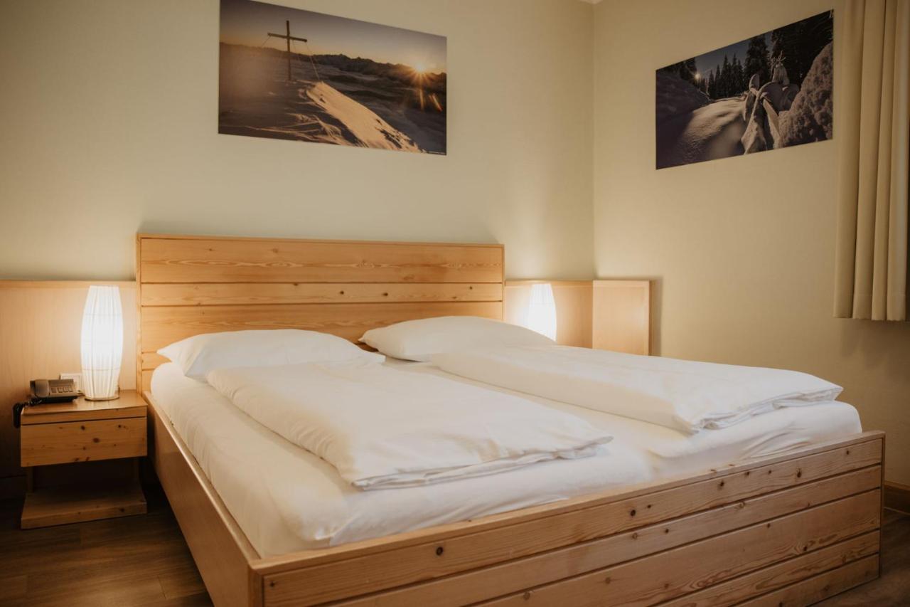 Parkhotel Matrei Matrei am Brenner Exteriör bild
