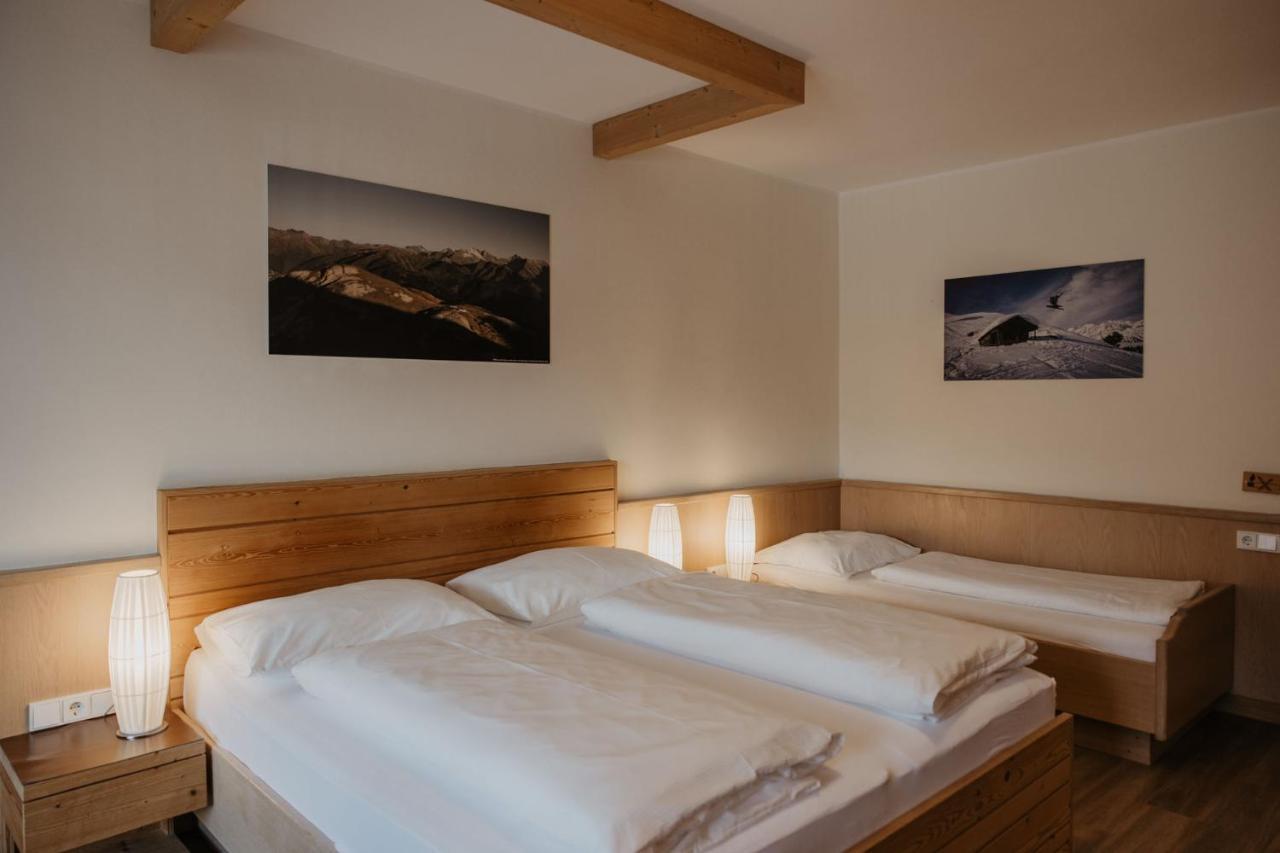 Parkhotel Matrei Matrei am Brenner Exteriör bild